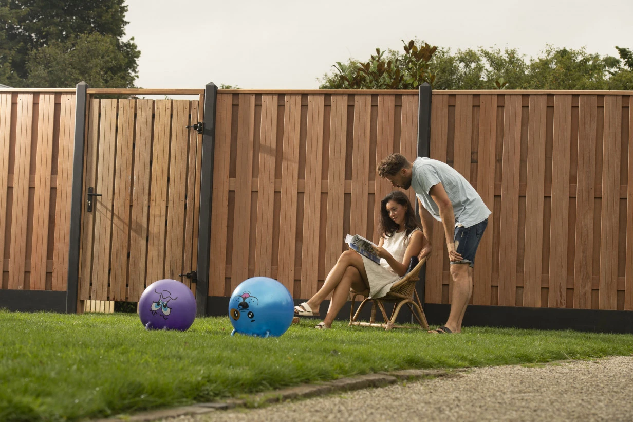 Beton Tussenpaal 10 x 10 cm (100 x 100 mm) Glad Diamantkop Antraciet - Lengte 280 cm - Afbeelding 8